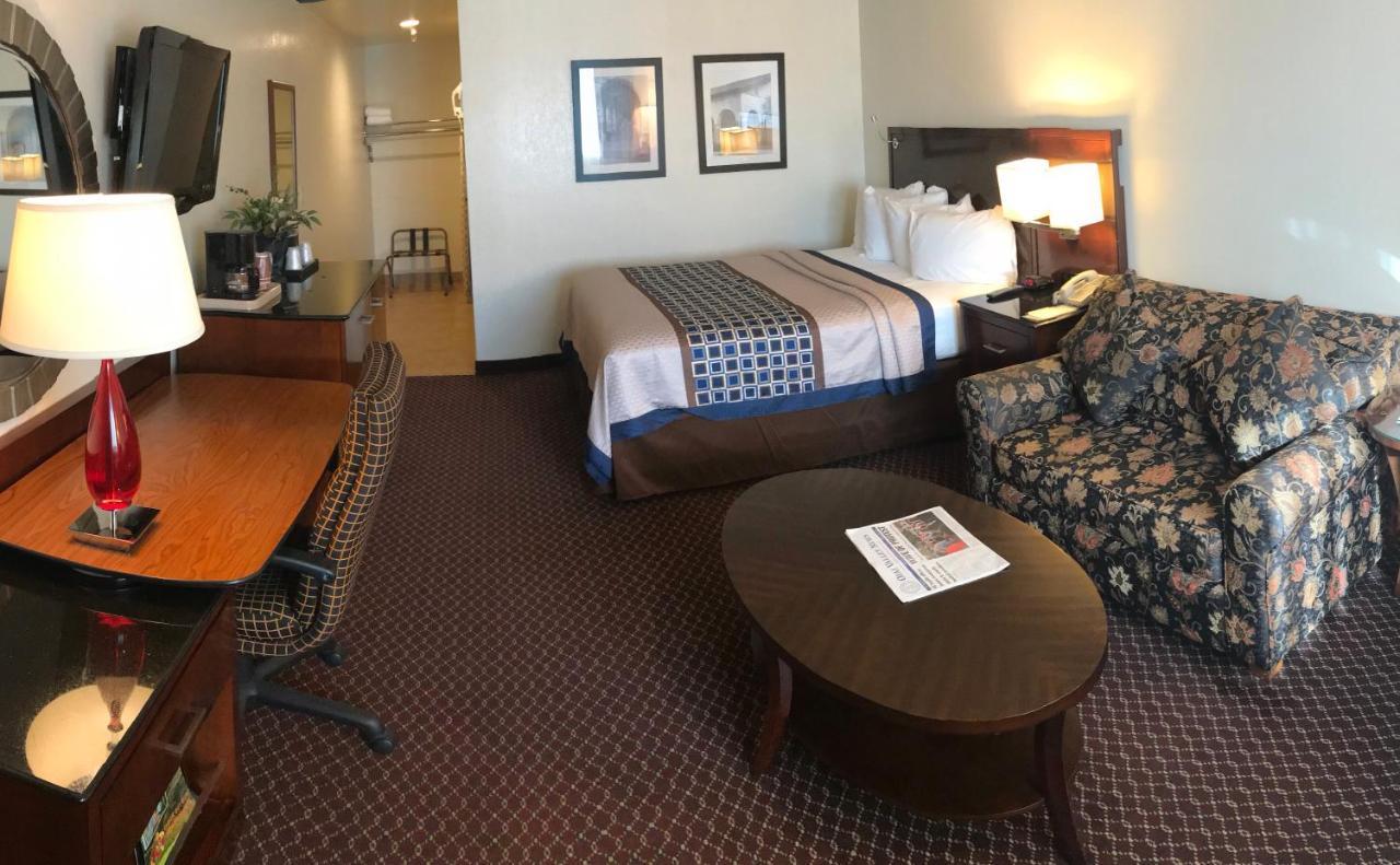 Oakridge Inn Oak View Екстер'єр фото